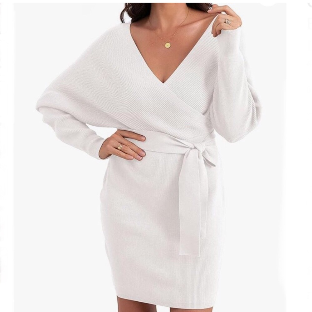 GRECERELLE Women's VNeck Batwing Long Sleeve Wrap Bodycon Cocktail Dress: Sz M
